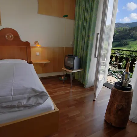 Hotell Landgasthof Kirchenwirt 3*