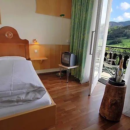 Landgasthof Kirchenwirt Hotel