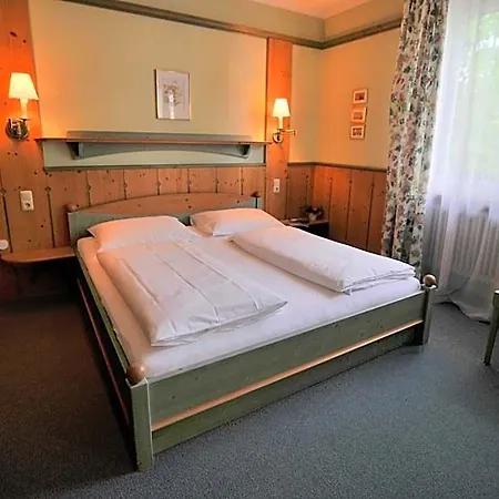 酒店 Landgasthof Kirchenwirt 3*