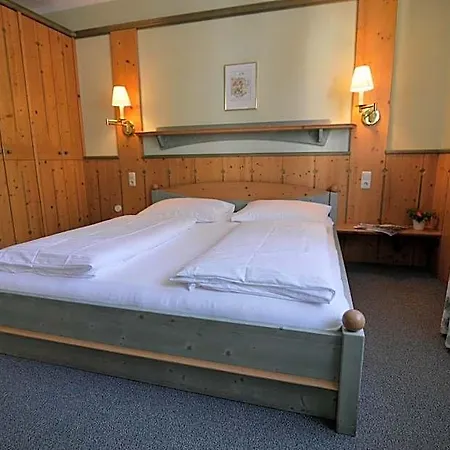Landgasthof Kirchenwirt Hotel 3*