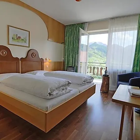 Landgasthof Kirchenwirt Hotel 3*