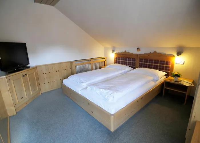 Landgasthof Kirchenwirt 3*