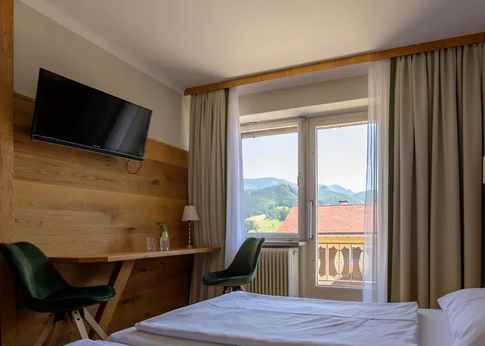 Landgasthof Kirchenwirt 3* Grossraming