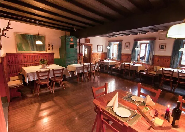 Landgasthof Kirchenwirt Hotel